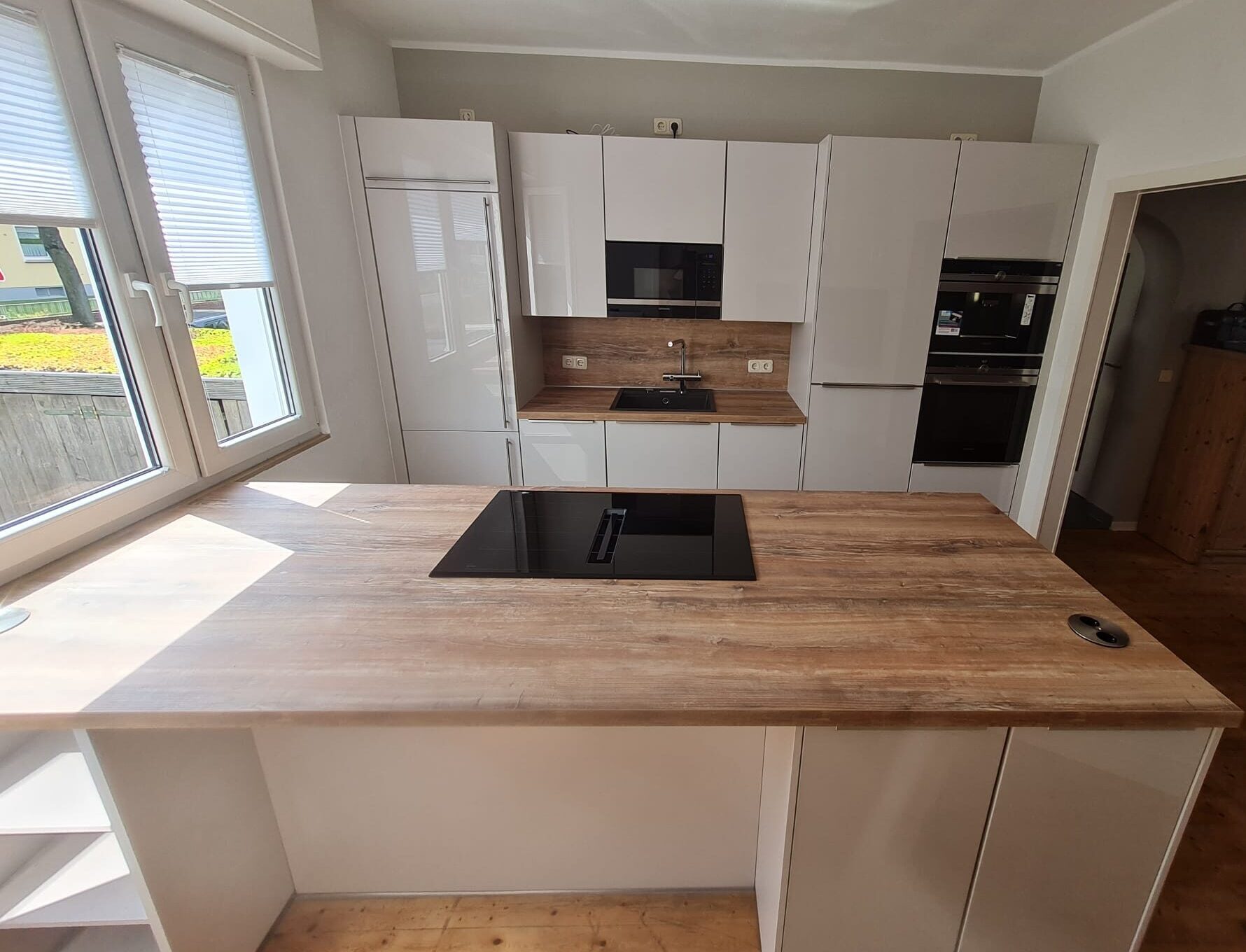 37a22e70-fa46-4ee7-ad6c-42e43e9e878a